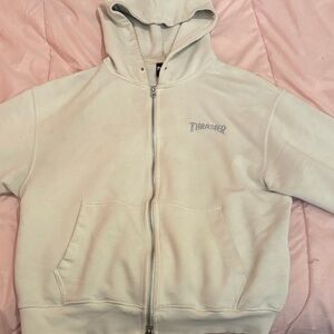Thrasher Cream Zip-Up Hoodie with Subtle Logo